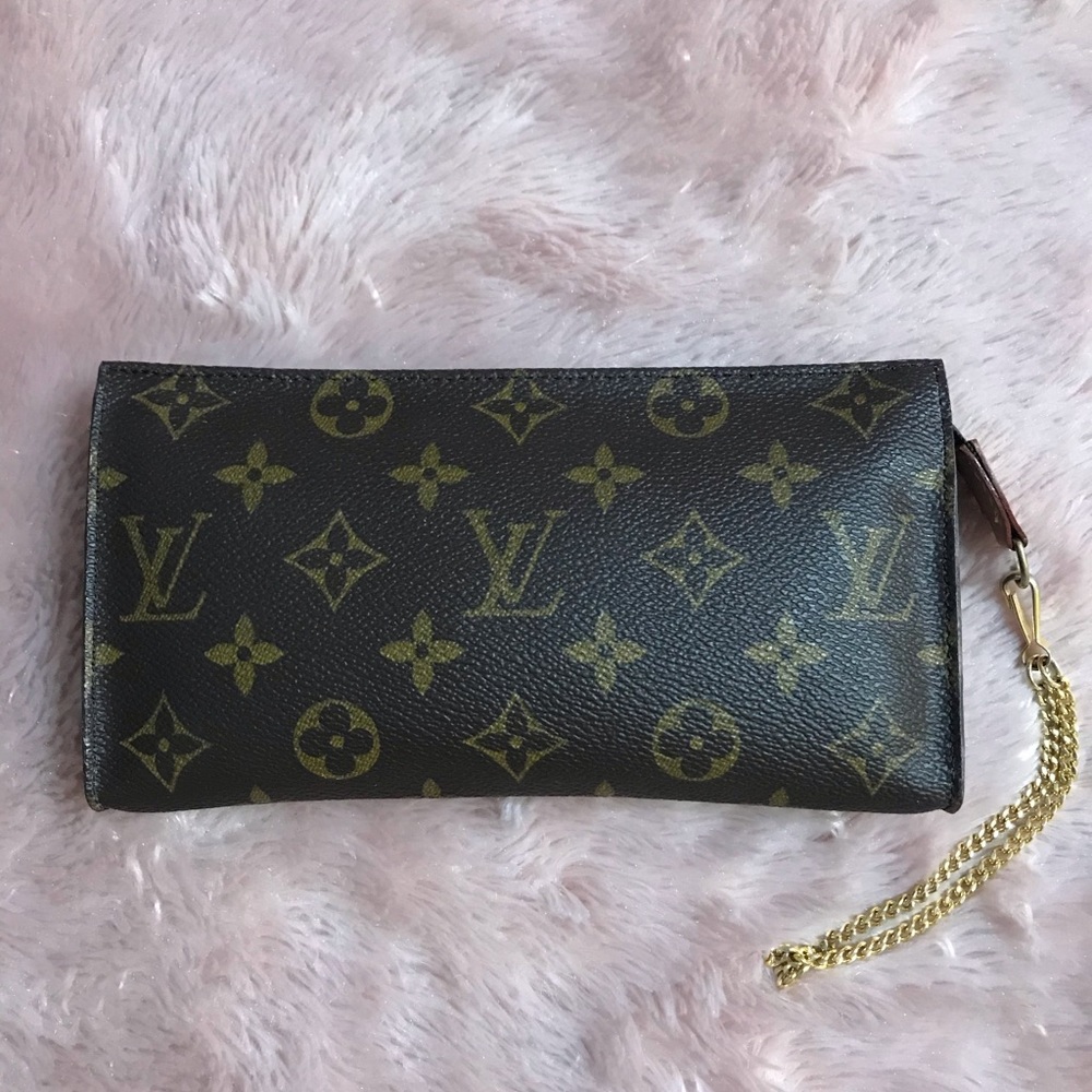 ❌❌SOLD❌❌Louis Vuitton bucket pouch gm 100authentic - Picture 8 of 8